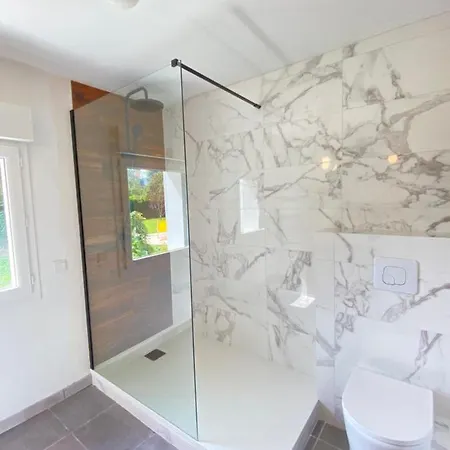 La Maison Des Vacances, A Deux Pas De La Mer. 度假居