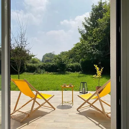 La Maison Des Vacances, A Deux Pas De La Mer. * Hautot-sur-Mer